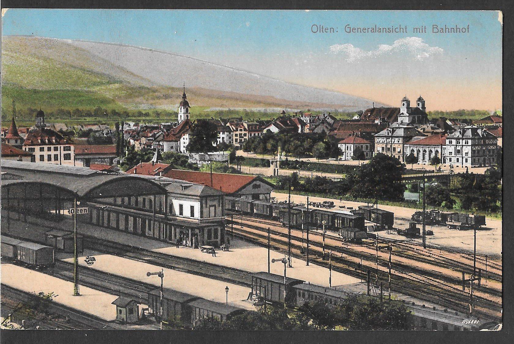 Cartoline postali: Olten Generalansicht mit Bahnhof und Zügen – Usato da Olten venduto da clotaldi