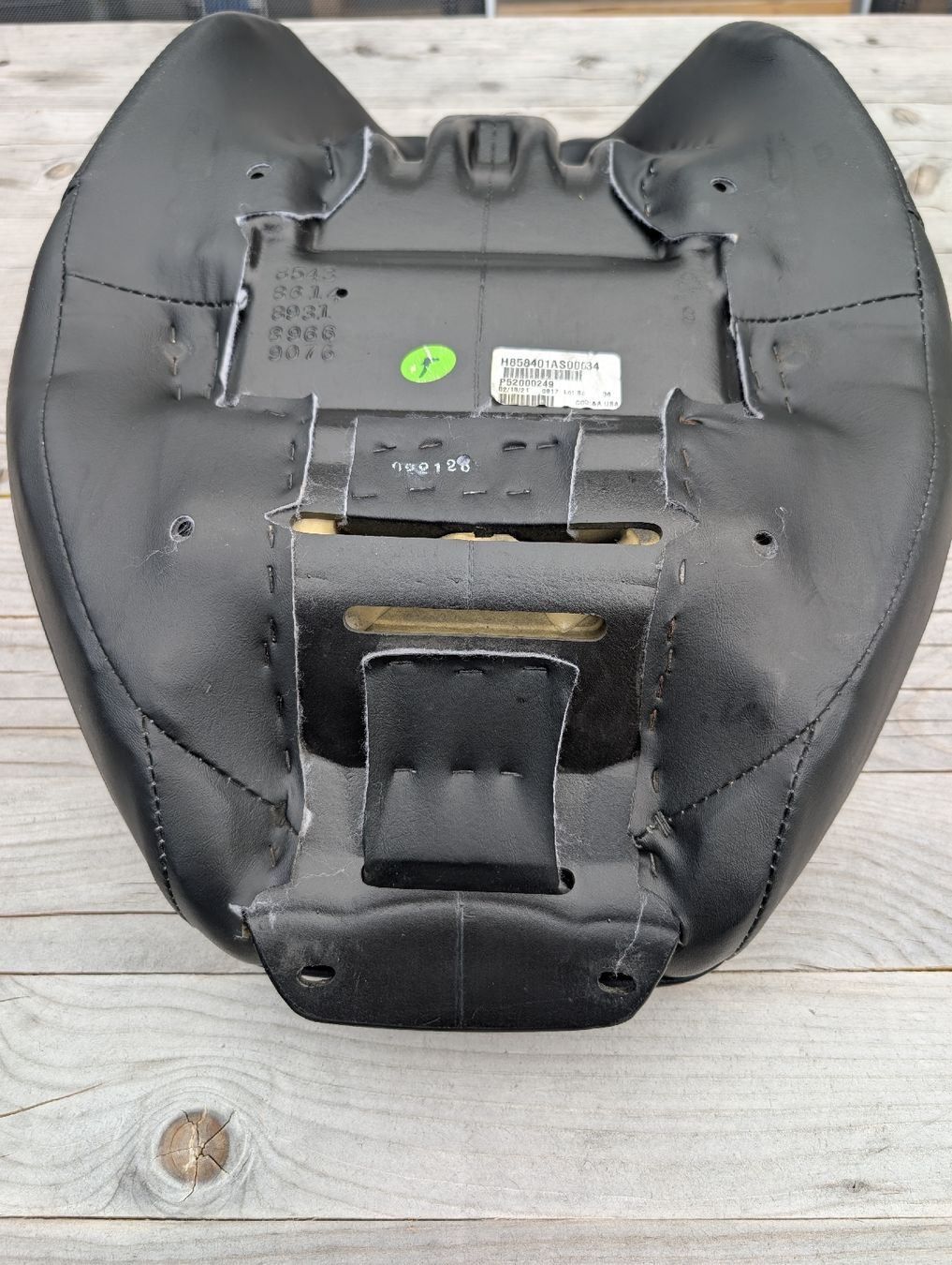 Harley-Davidson Alle Motorradersatzteile: Harley-Davidson OEM Low Profile Solo Touring Sitz – Neu (gemäss Beschreibung) aus Jona von SalFal 3