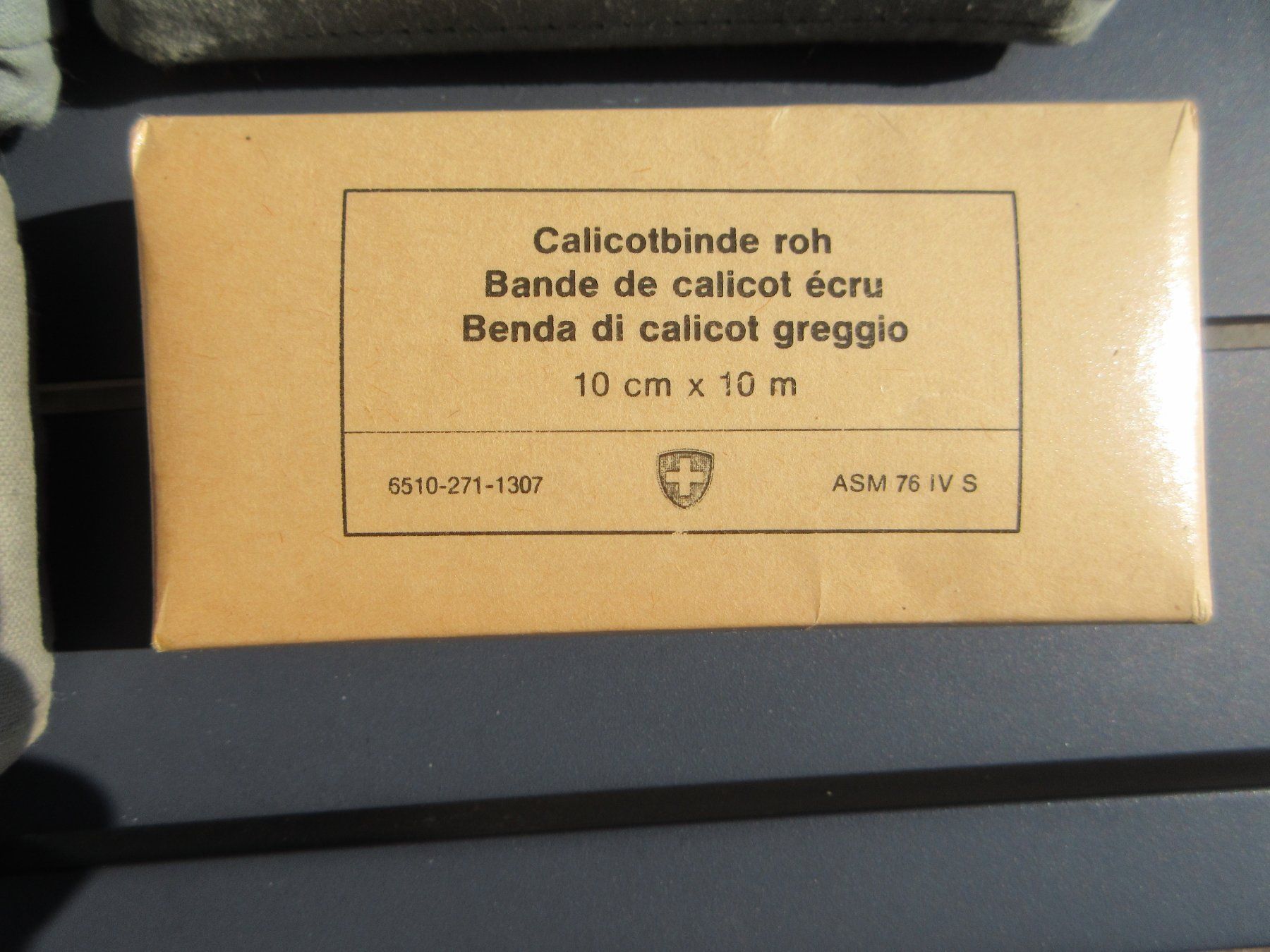 Kit di pronto soccorso: Schweizer Armee, IVP, Verbandsmaterial – Usato da Ins venduto da Ener52 1