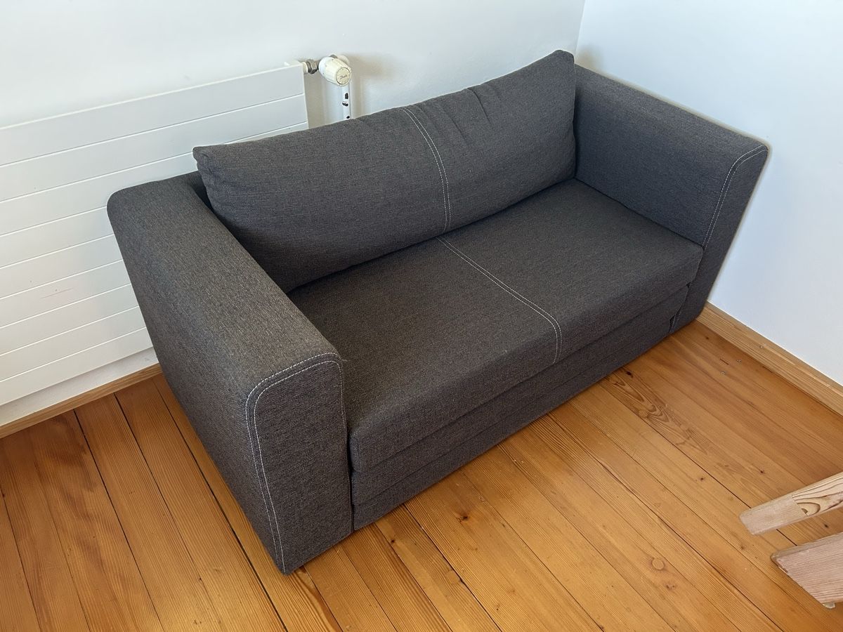 Divani: Ikea ASKEBY 2er-Bettsofa in Grau – Usato da Langenthal venduto da sim_zxv8