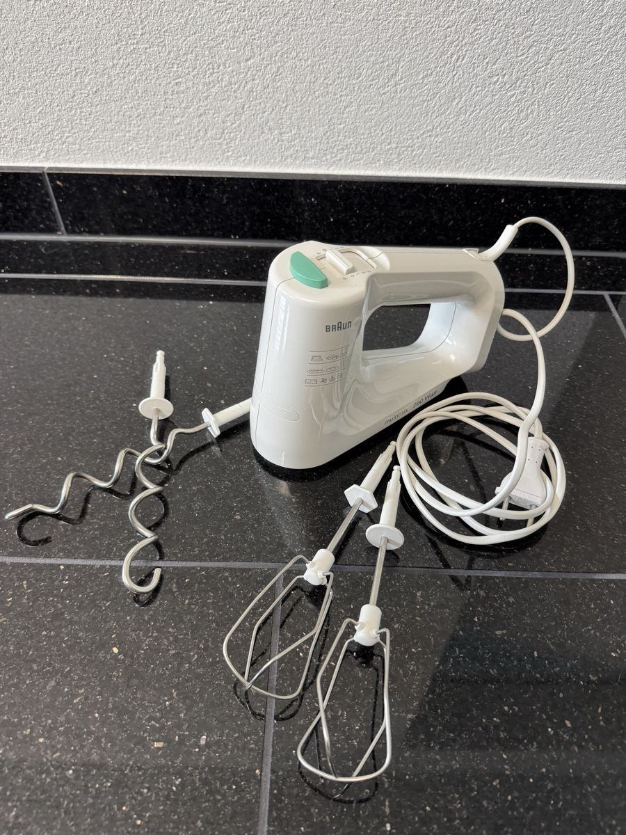 Braun Appareils de cuisine: Braun Handmixer Multimix Type 4 643 280W – D'occasion à Schlieren par thwillyag