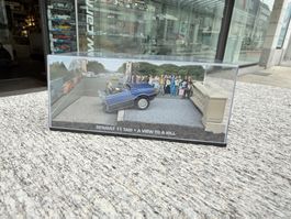 1:43 James Bond 007 Diorama Renault 11 Taxi