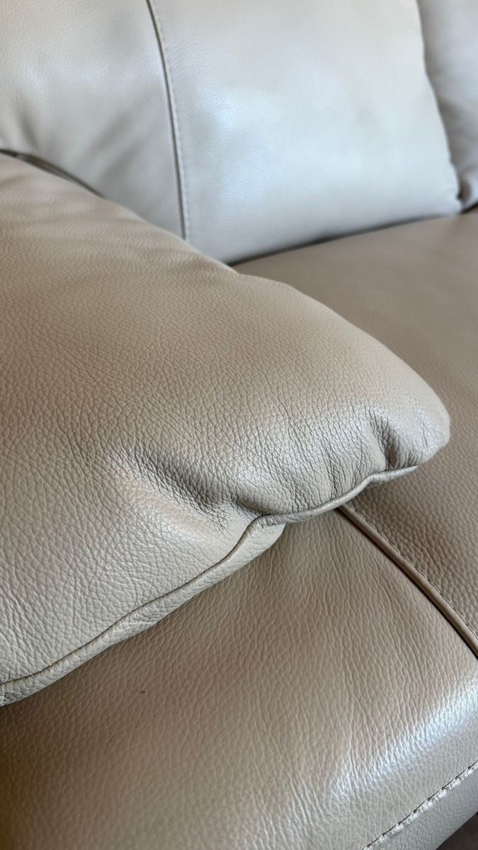 Divani: Leder Sofa – Usato da Kriessern venduto da Kramar12 1