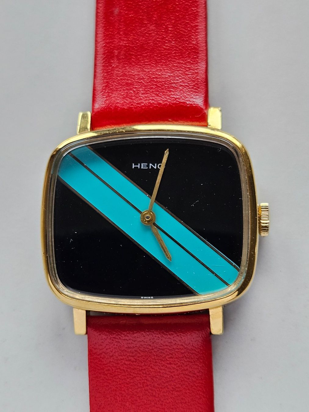 Orologi: 21 Heno Handaufzug Damenuhr – Usato da Berikon venduto da mmm21