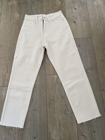 Only Jeans Gr. 27/30 beige, neuwertig, Frühling/Sommer 2023