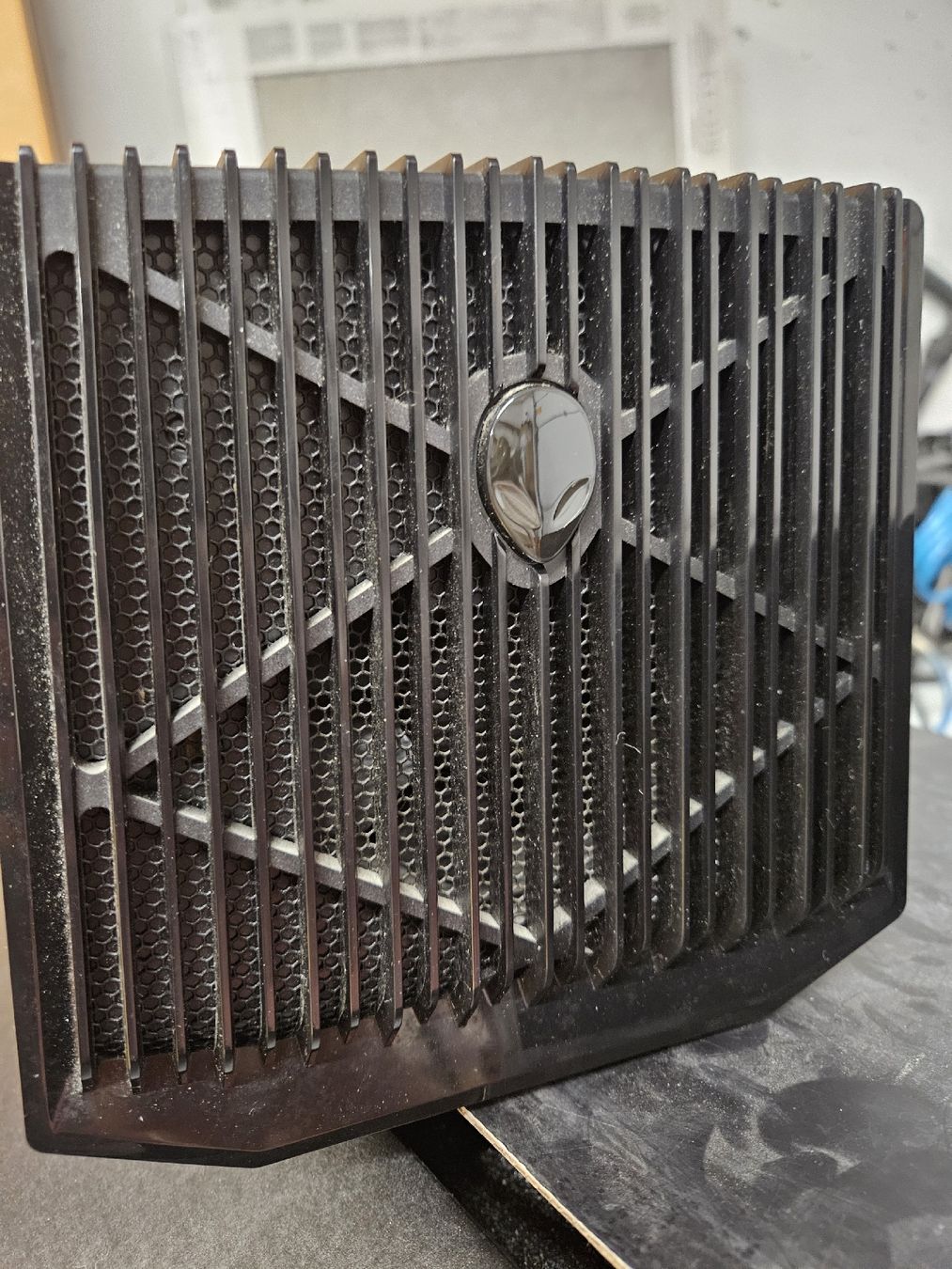 Grafikkarten: Alienware Graphics Amplifier Z01G – Gebraucht aus Güttingen von Watermann6 1