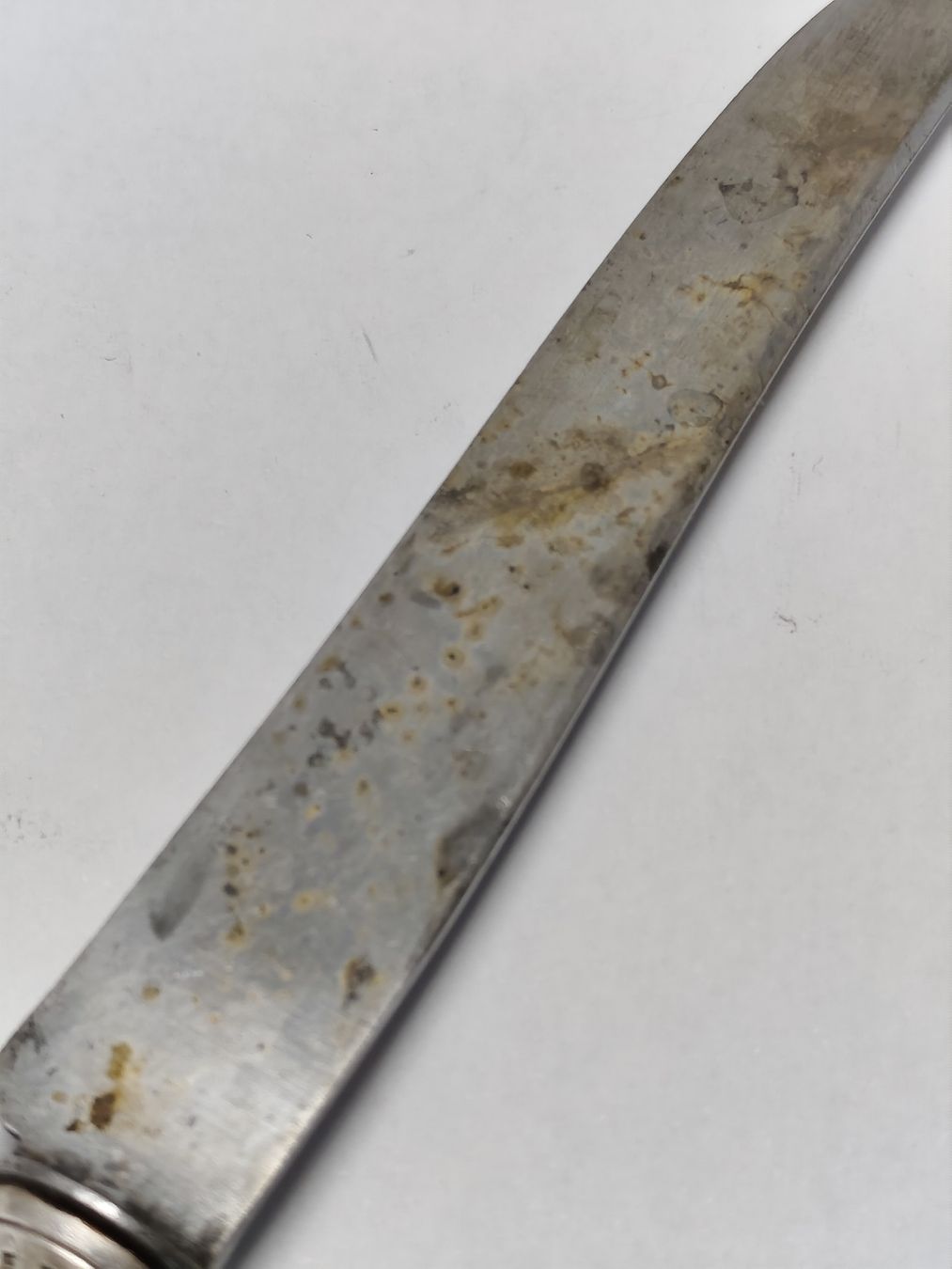 Besteck: Antikes Messer mit Perlmuttgriff & verziertem Silber-Mittelt – Gebraucht aus Châtelaine von Tropic.Watch2 8