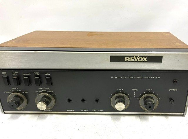 Revox Verstärker: Revox Verstärker – Defekt aus Zürich von gigimai67