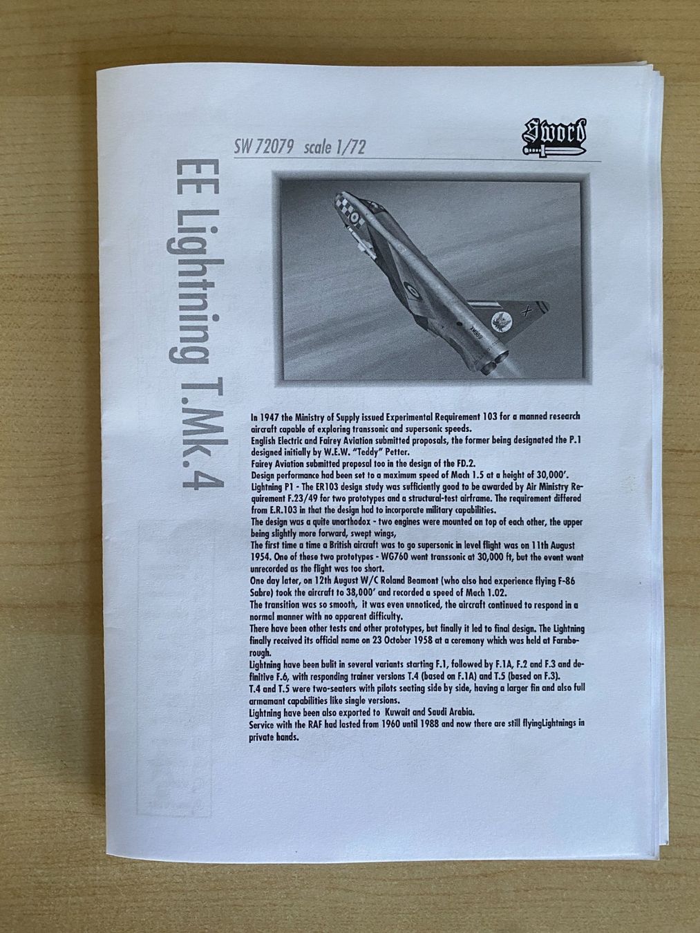 Kit di modellismo & Modellini statici: Modell 1:72 - Lightning T.Mk.4 von Sword – Nuovo (secondo la descrizione) da Koppigen venduto da F4Fan 5