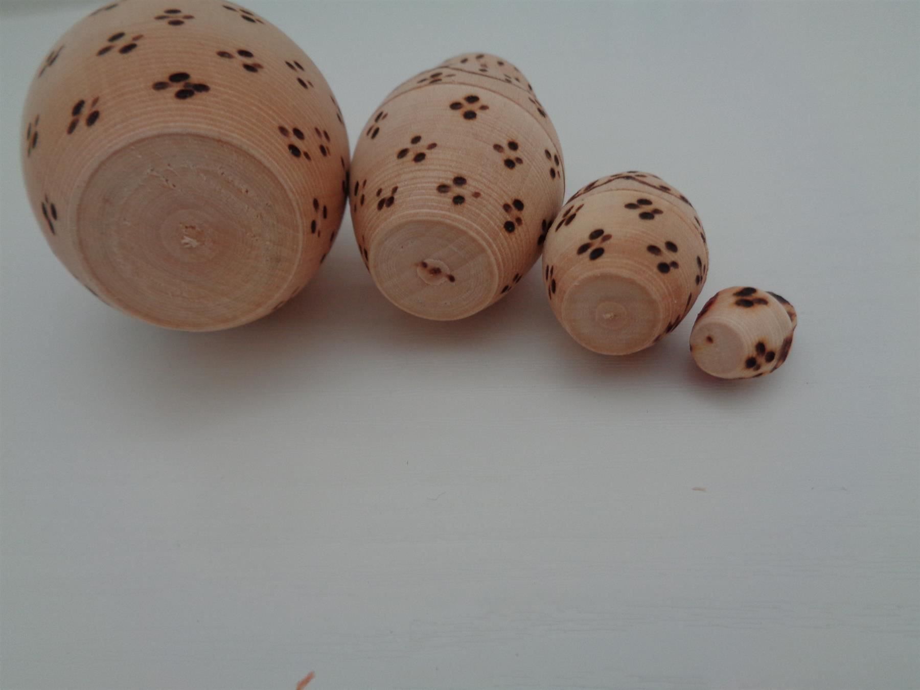 Figuren: Matroschka-Babuschka 4-teilig – Gebraucht aus Chur von omonia 3