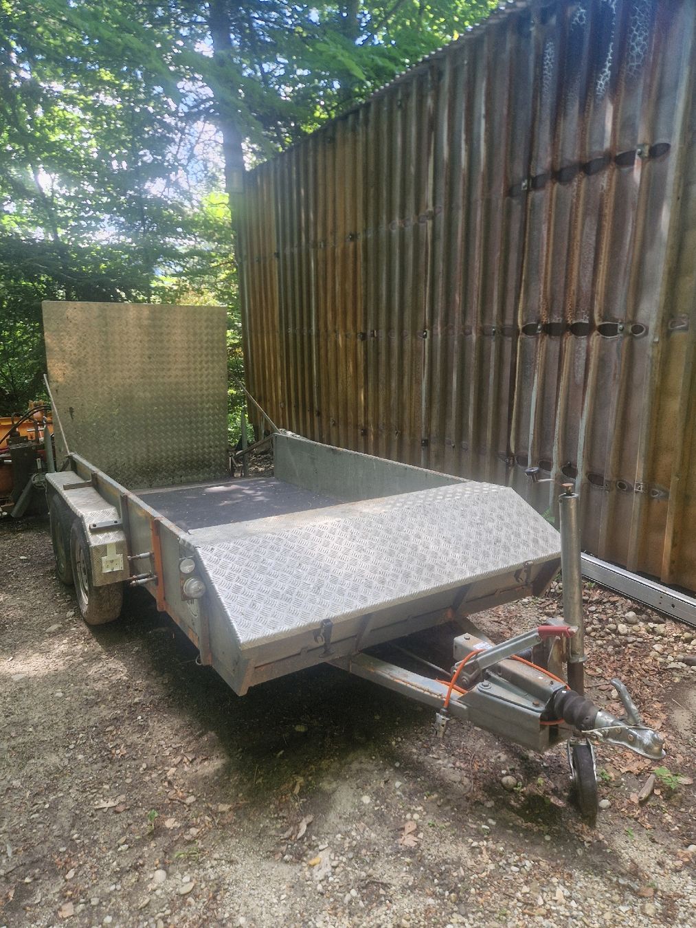 Anhänger: Autoanhänger Tiefgänger – Gebraucht aus Sumiswald von ForstCounty 1