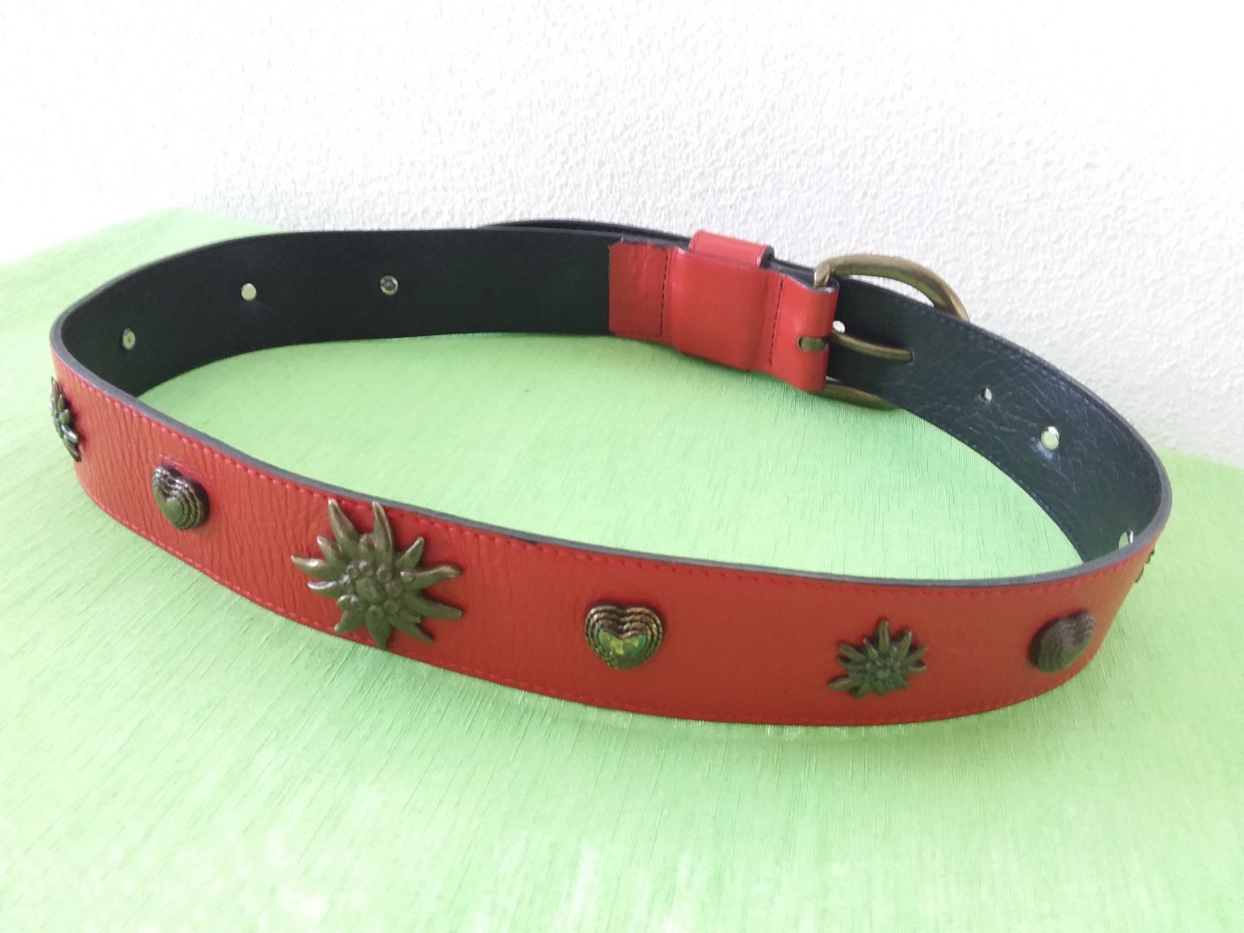 Cinture: Roter Folklore Gurt mit Edelweiss, 96 cm – Usato da Uitikon Waldegg venduto da Risibisi7 2