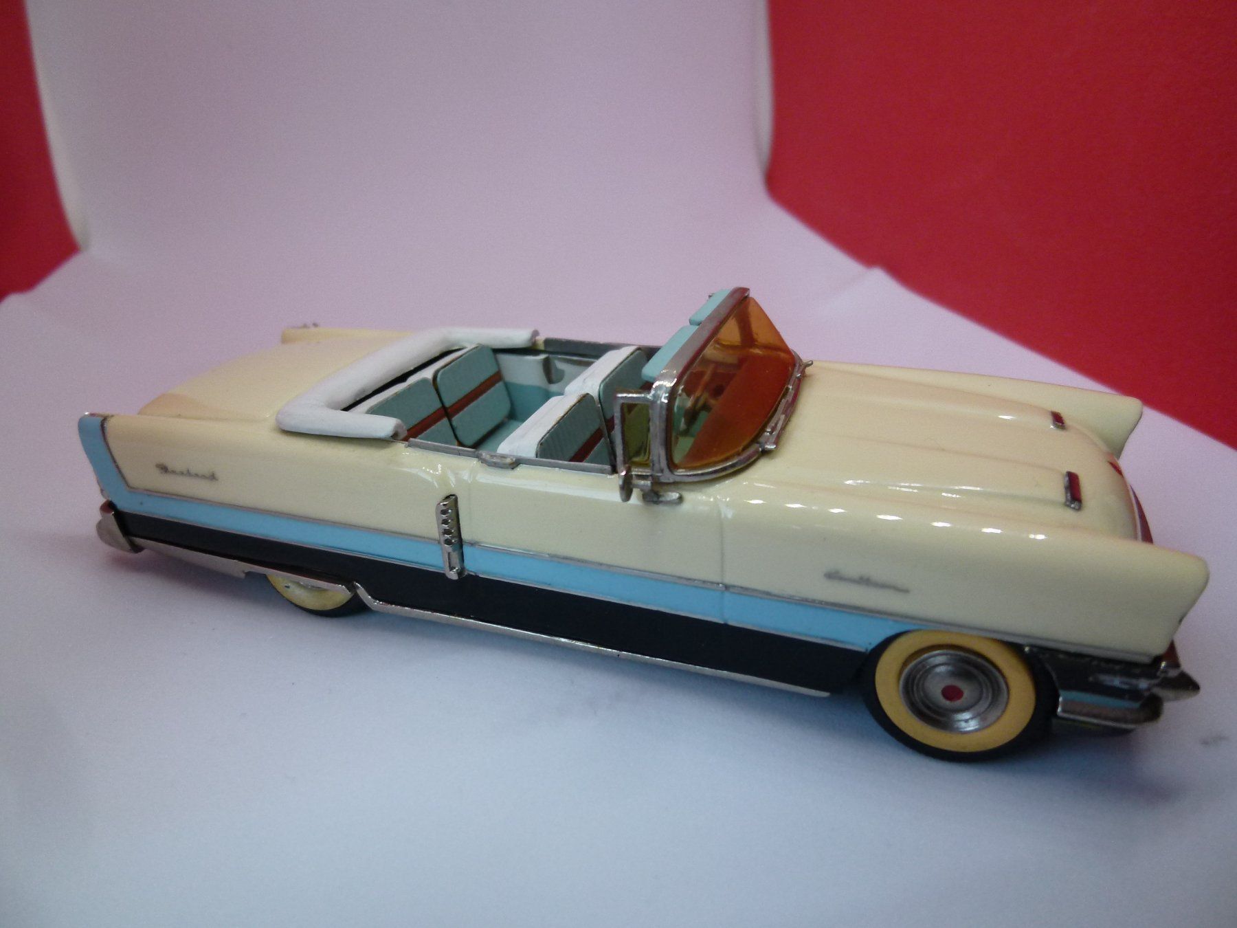 Brooklin Modellautos: MINI MARQUE !!! Packard Caribbean Cabrio  1953 - 1 Fehlteil – Gebraucht aus Reiden von mondial2 4