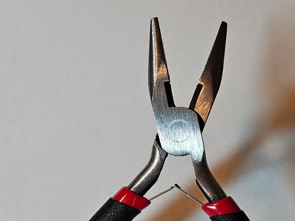 Righe E Pois Zange Haarklammer – 7 Cm, Schwarz, Mit Kreuzring-Design Für Stylische Frisuren