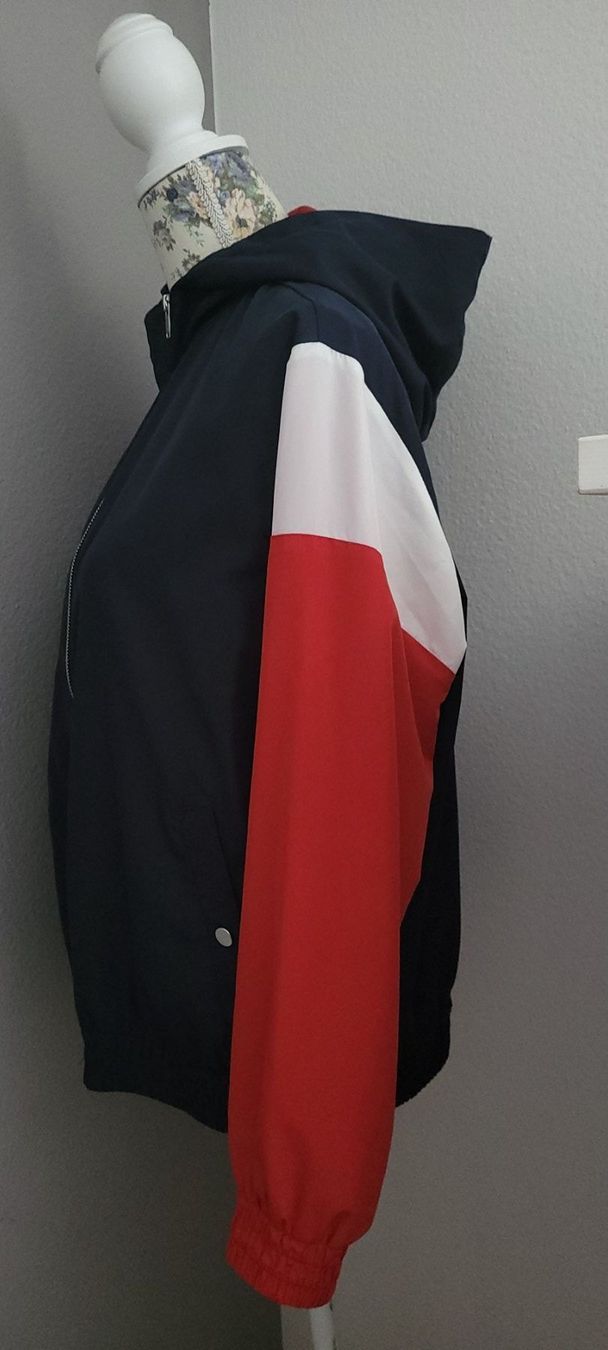 H&M Jacken & Mäntel: Windjacke  Gr.170 – Gebraucht aus Oberaach von Svea11 3