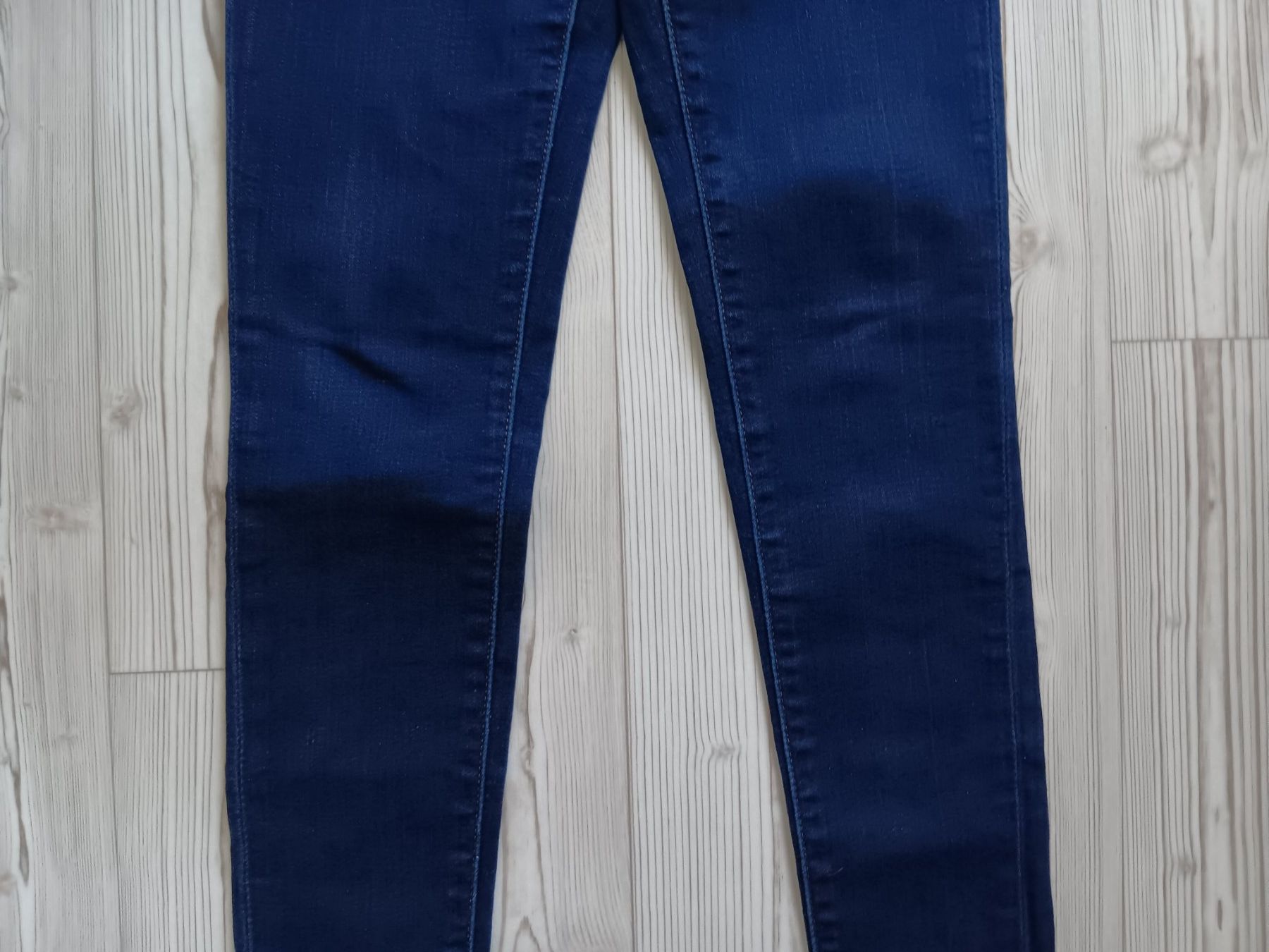 Levi's Jeans: LEVIS 711 Jeans SKINNY taille / Grosse 24 – Usato da Cossonay-ville venduto da Super-Price-Quality 2