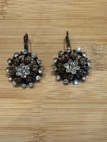 Wunderschöne Ohrringe mit klaren Steinen, Modeschmuck