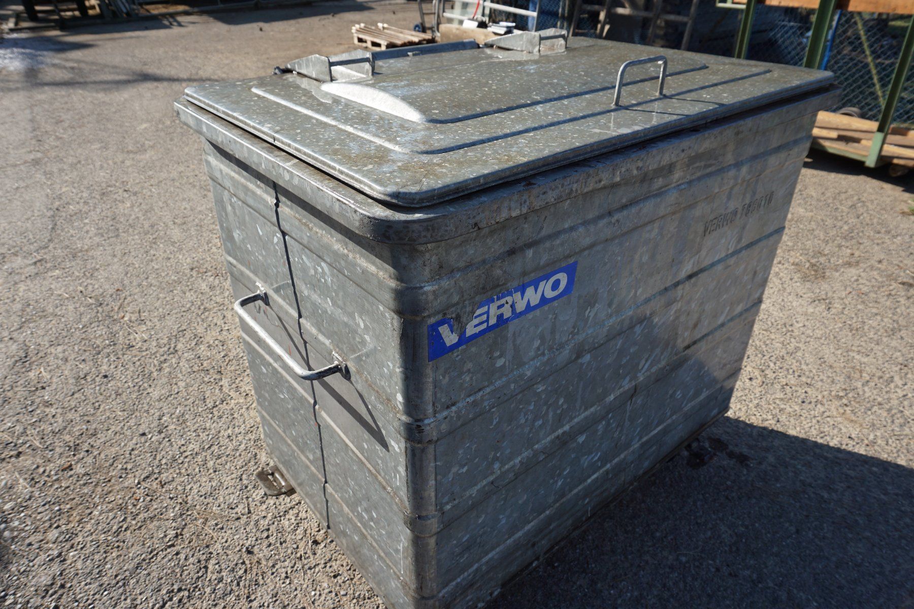 Altro per Ufficio & Commercio: Container – Usato da Schleinikon venduto da Tabsu