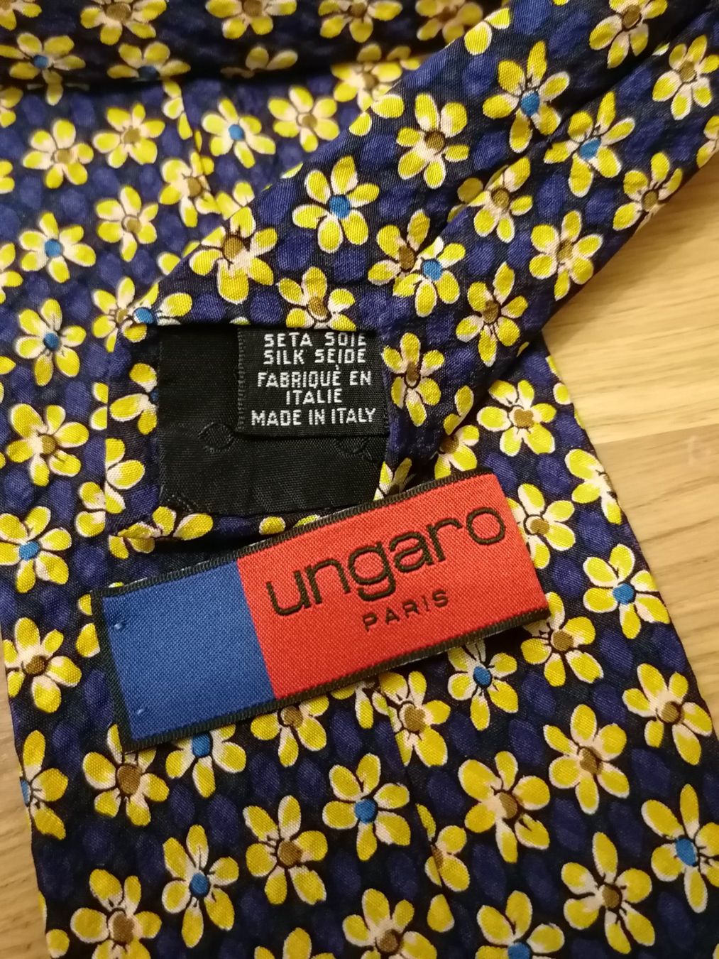 Cravatte: Ungaro Paris Krawatte - Nr. 16 – Usato da Basel venduto da vintagecollector 2