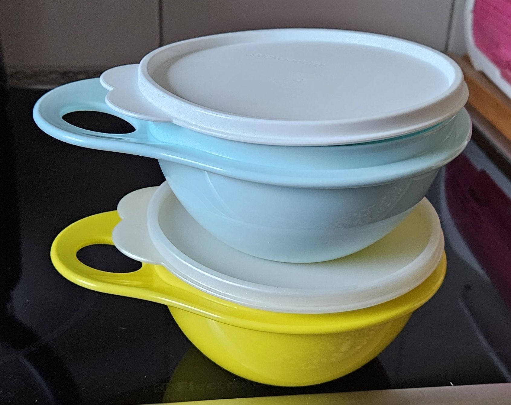Tupperware Recipients et similaires: 600ml Schüsseli mit Henkel – Neuf avec emballage d'origine à Hasle b. Burgdorf par buddle32 1