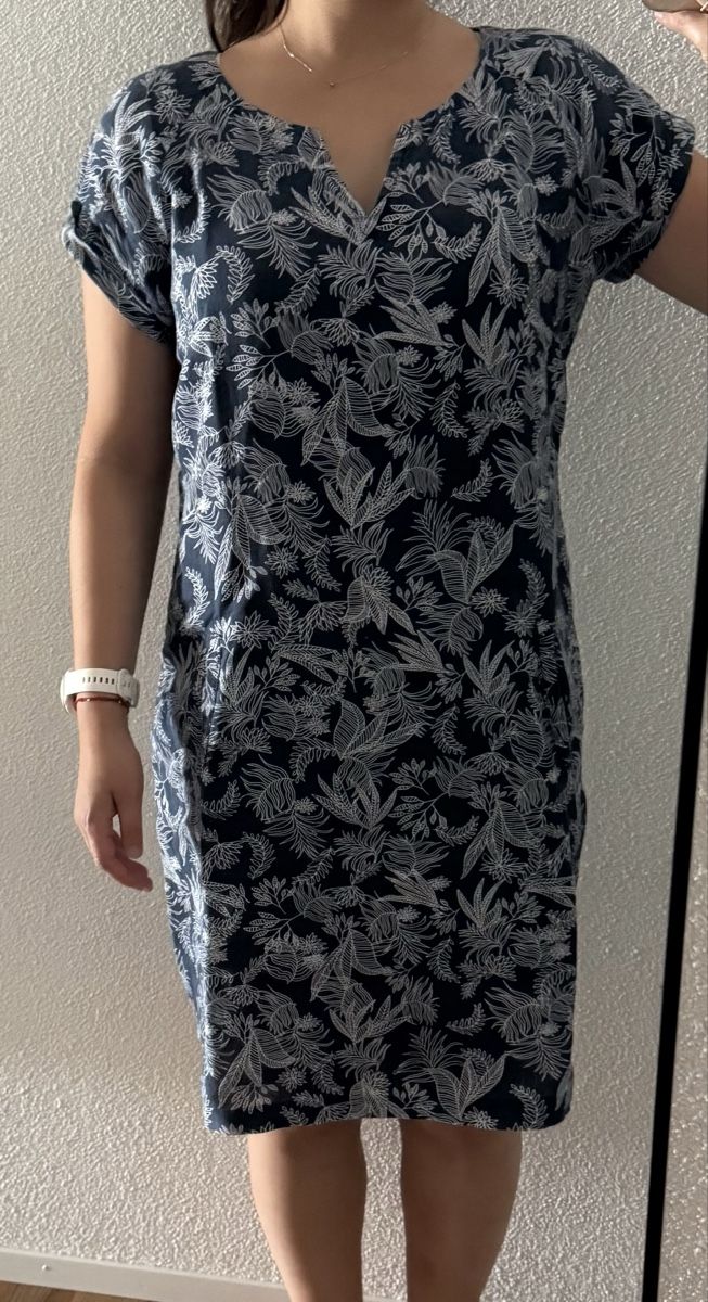 Manor Kleider: 100% leinen Kleid Grösse 40  – Neu (gemäss Beschreibung) aus Buchs AG von sxf96