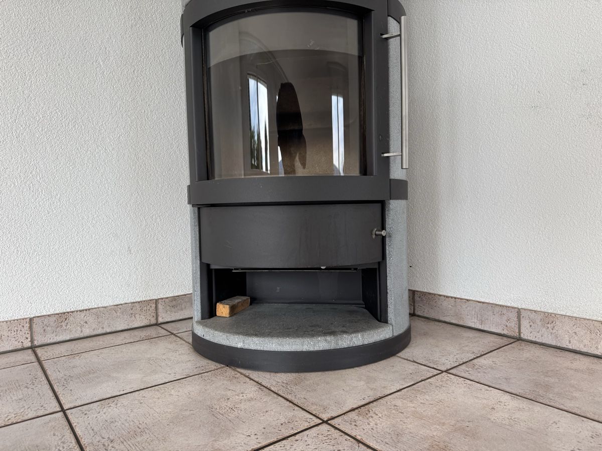 Camini: Kamin Hase Como – Usato da Ehrendingen venduto da Neshke 1