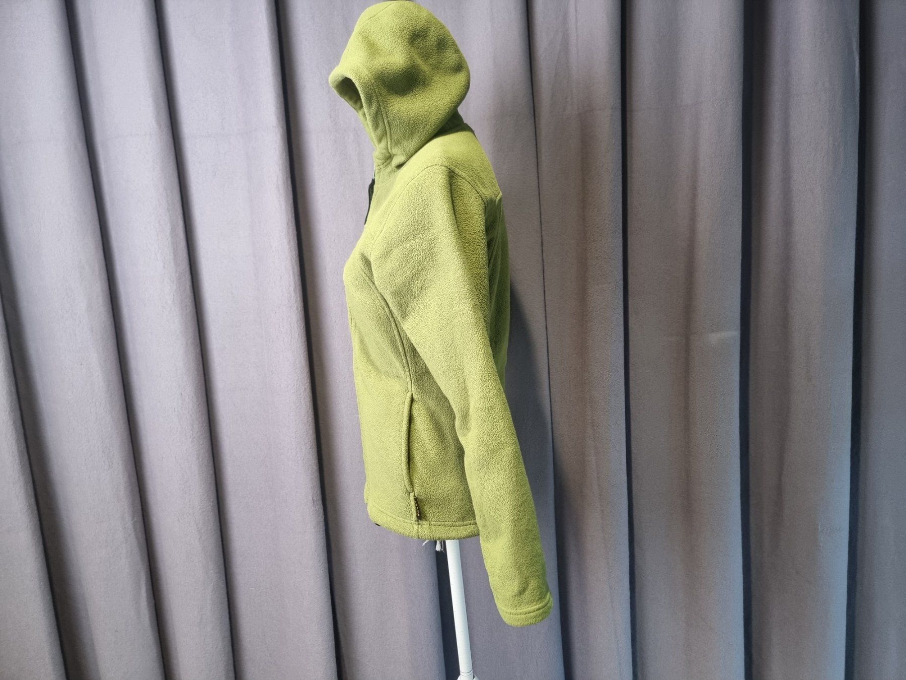 Jack Wolfskin Vestes: Fleece Jack Wolfskin Nanuk – D'occasion à Urtenen-Schönbühl par Restwert_Schoenbuehl 1