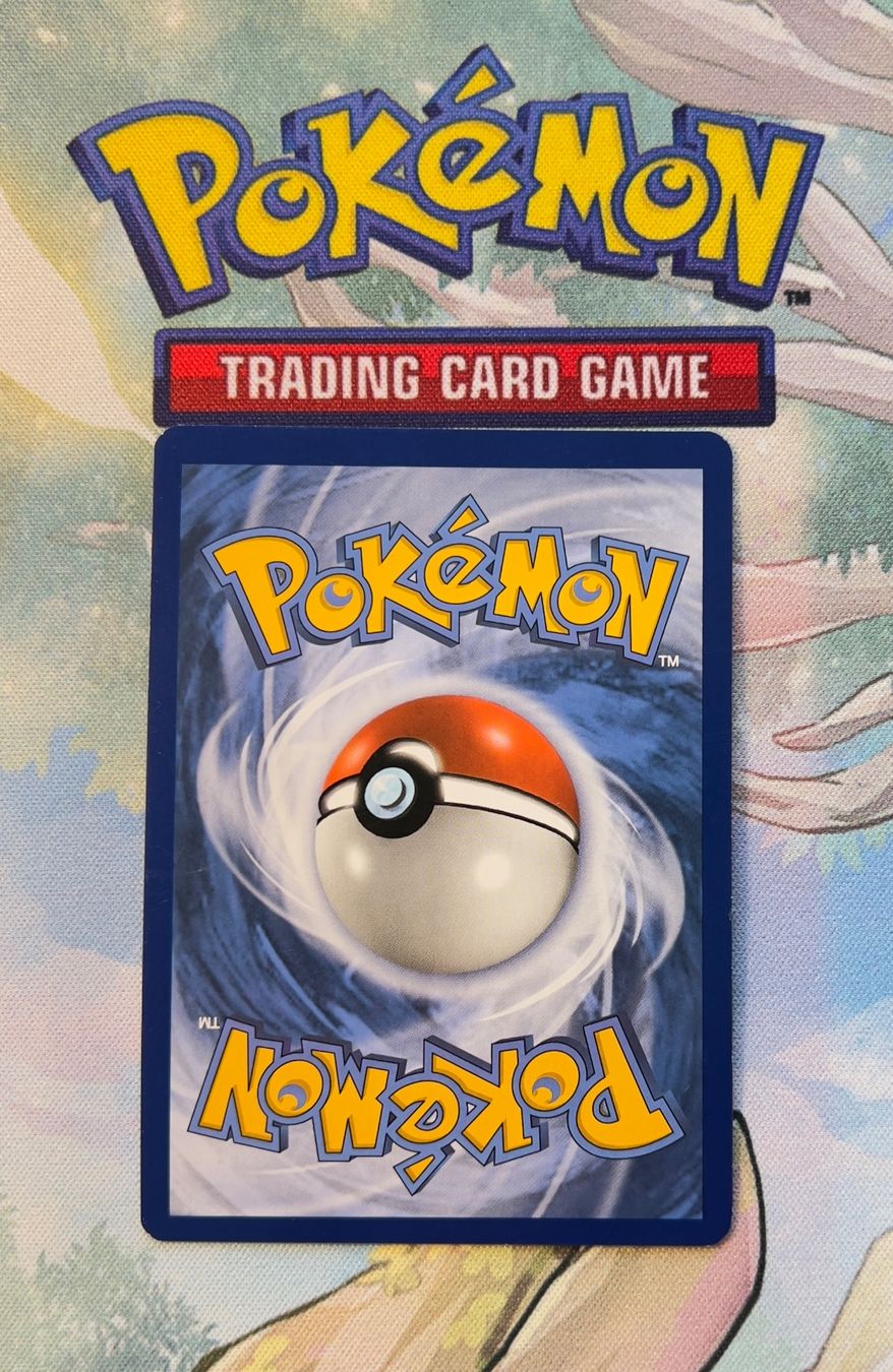 Cartoline: Zubat Reverse Holo Sonne & Mond 54/149 – Usato da Sempach venduto da R-G 1