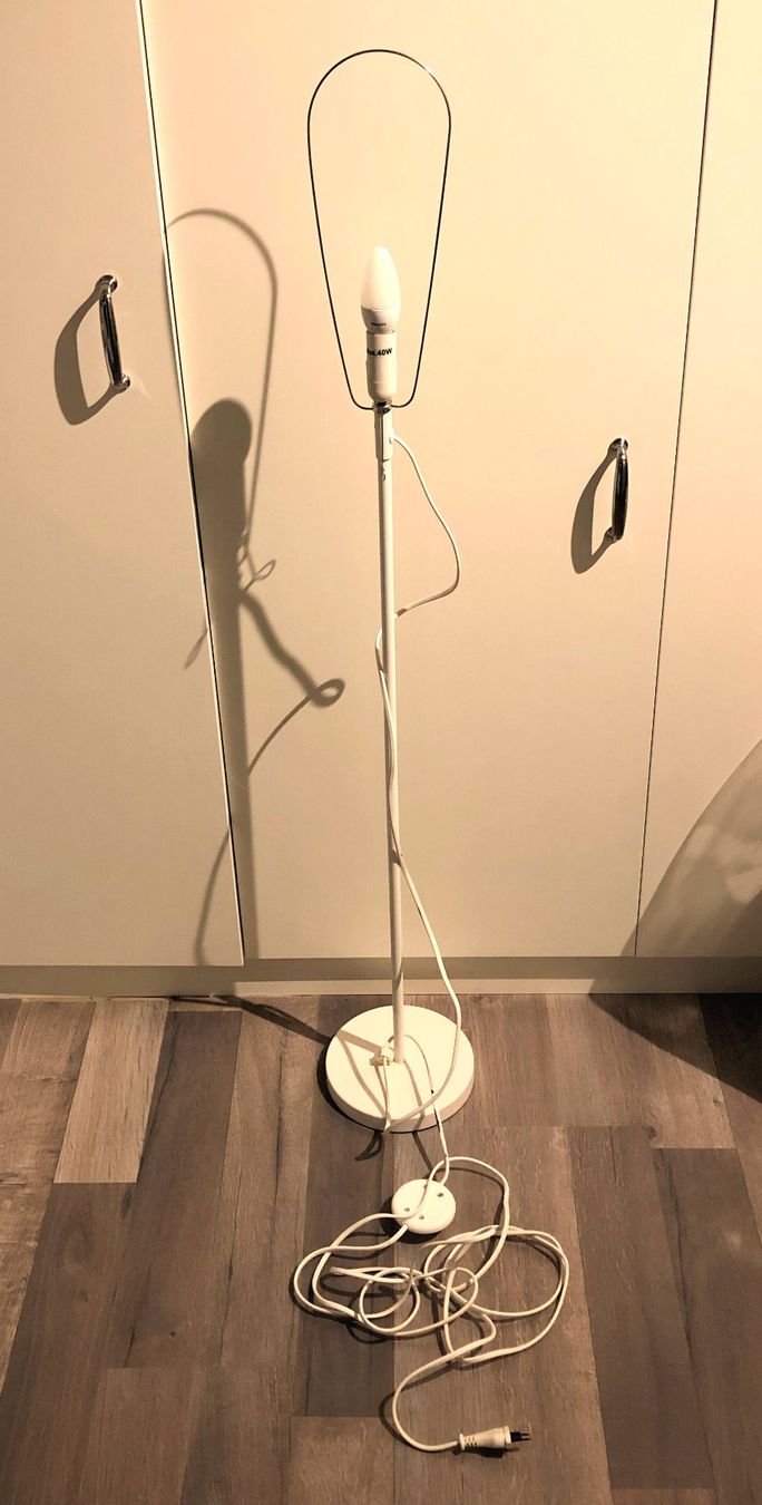 Ikea Lampen: Tischleuchtenfuss (Ohne Stern) – Gebraucht aus Rüti ZH von Jasna89