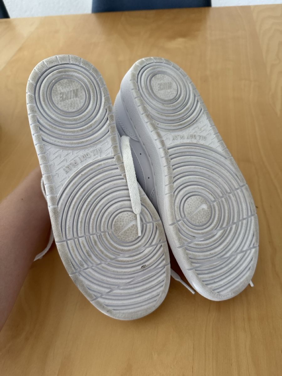 Nike Scarpe da uomo: Nike 36 – Usato da Schmerikon venduto da BiancaM03 3