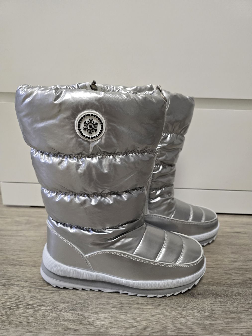 Chaussures femmes: Winterstiefel Gr. 40/41 – Neuf avec emballage d'origine à St.Peterzell par the2ndchance 2