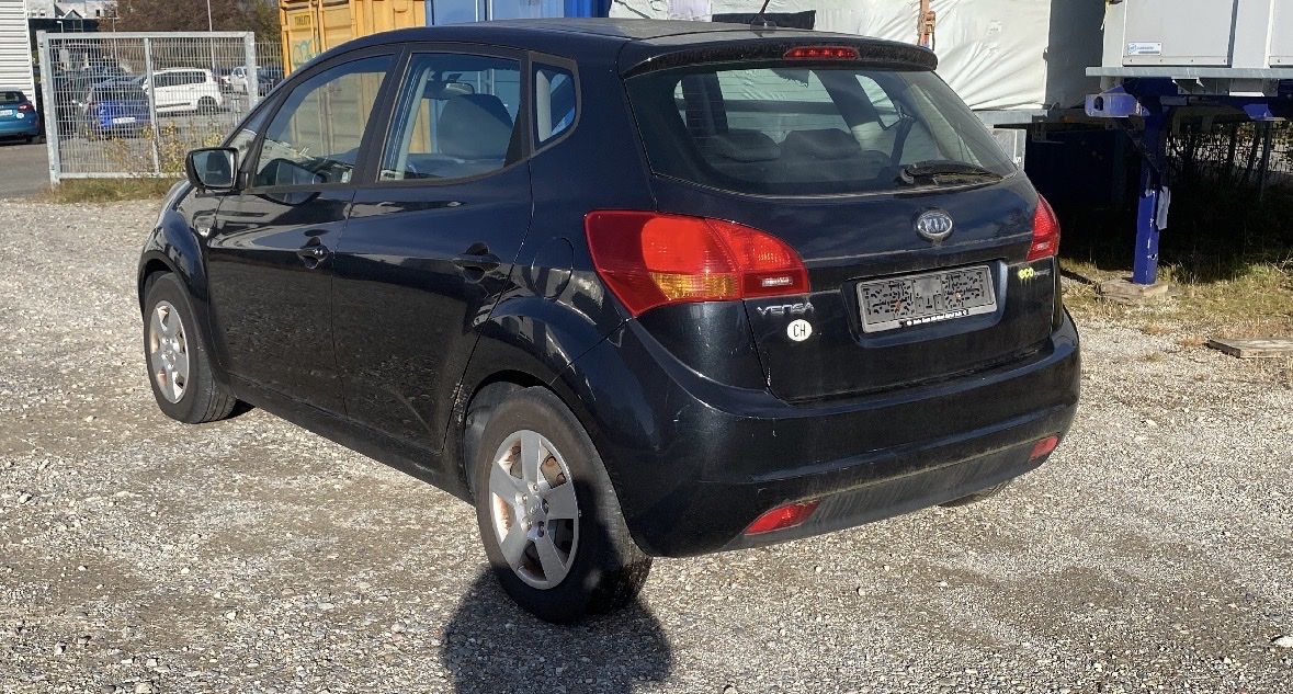 Kia Automobili: Kia Venga 1.4 ISG Benziner  für Teile oder Export  – Difettoso da Oetwil am See venduto da tomacar 2