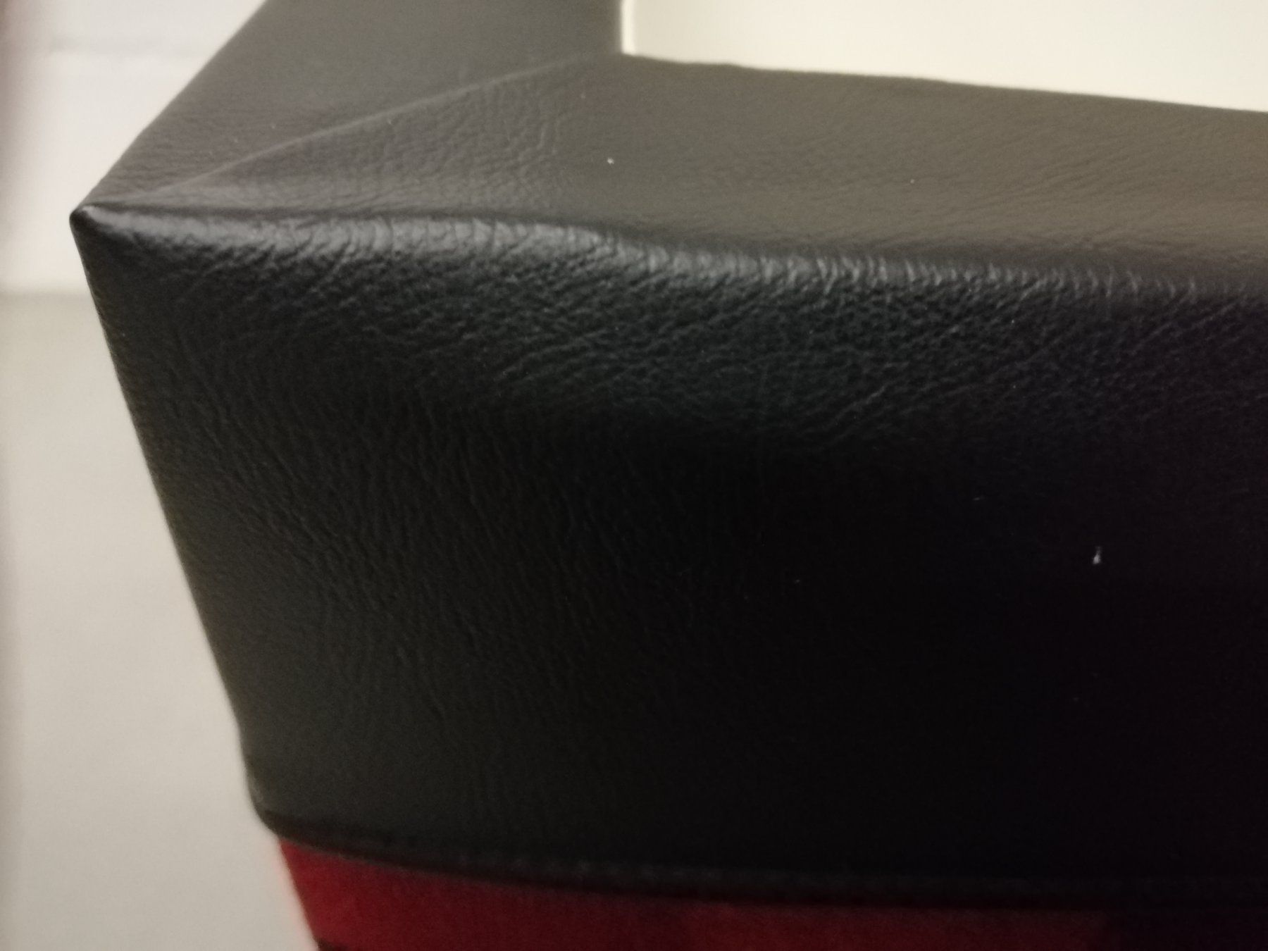 Cassapanche: Original Truhe aus den 50er , Hocker – Usato da Villmergen venduto da MONCHHICHI 6