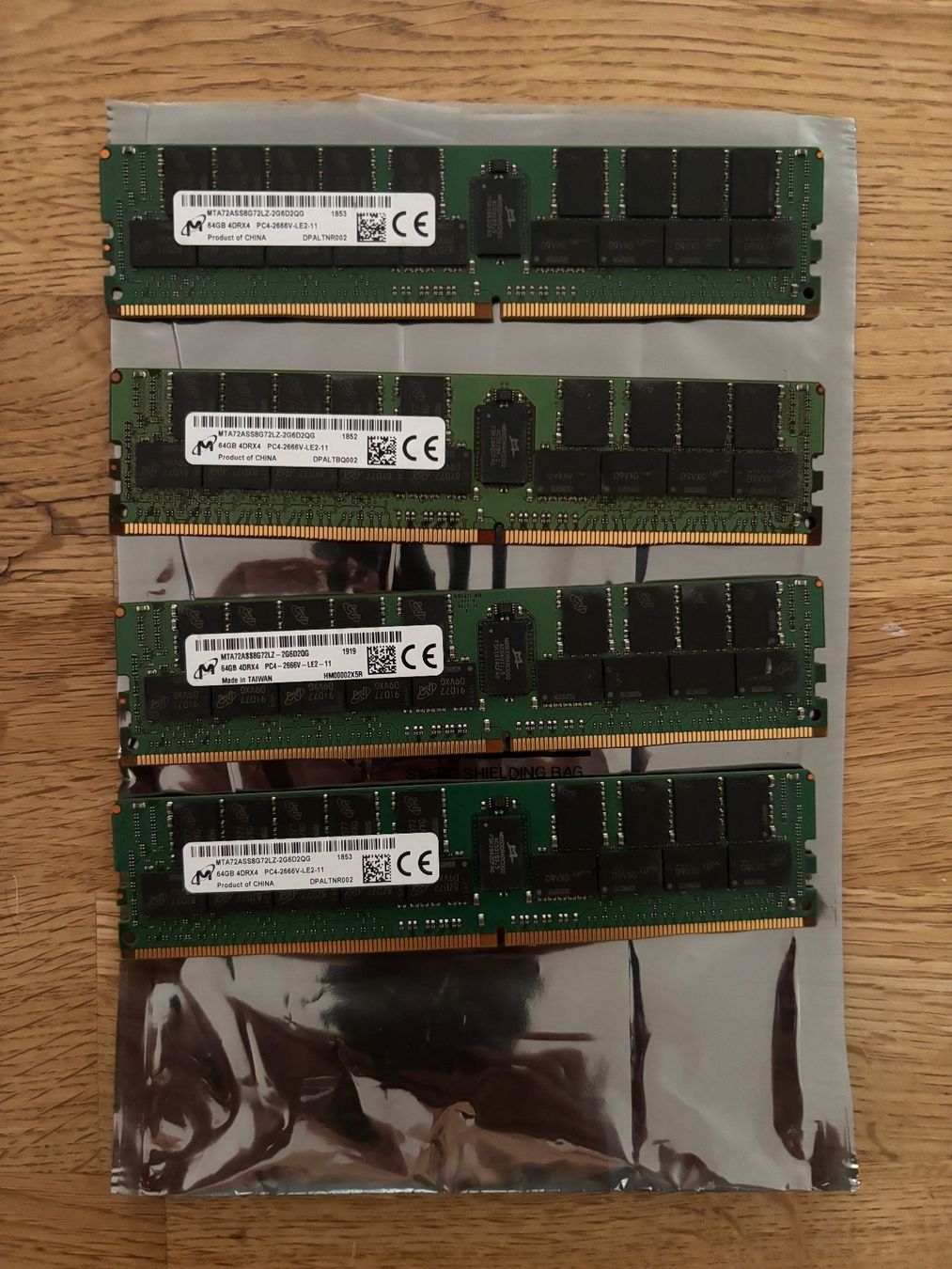 Memory / RAM: Micron 64GB DDR4-2666 ECC LRDIMM Server RAM – Gebraucht aus Origlio von senery_sa 1