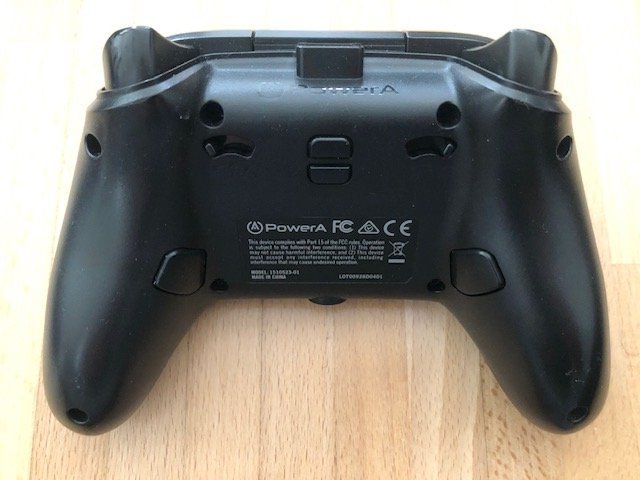 Manettes: Xbox One Controller – D'occasion à Nussbaumen AG par Pika-Shop 1