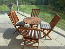 Gartentischset Akazie mit 4 Stühlen inkl. IKEA-Kissen