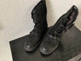 Walder Damen Stiefel Leder schwarz Schnallen Gr.39 gefüttert