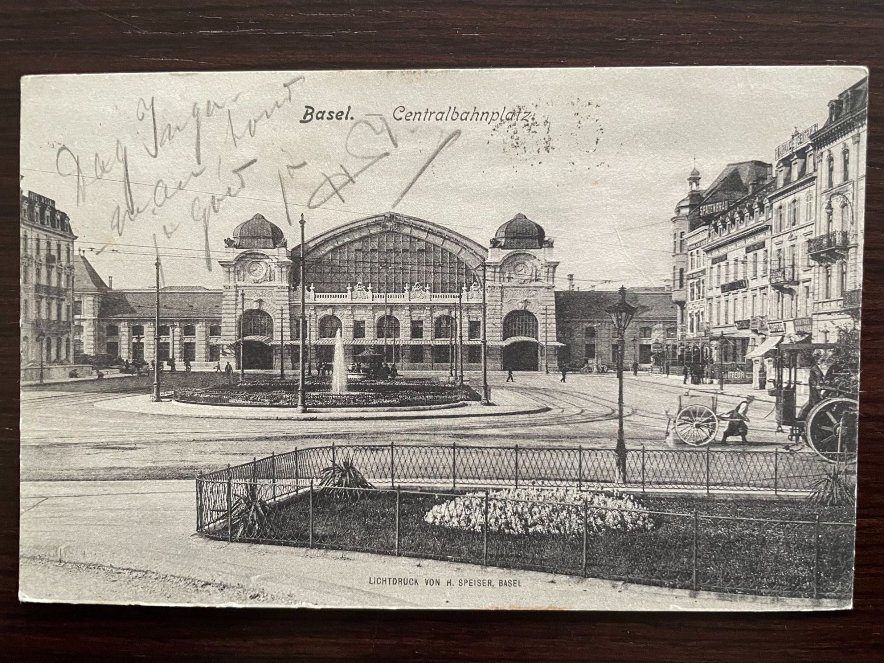 Ansichtskarten: BASEL Centralbahnplatz SPEZIELLE ARBEITSGERÄTE RECHTS! 1908 – Gebraucht aus Wald ZH von TLILEF