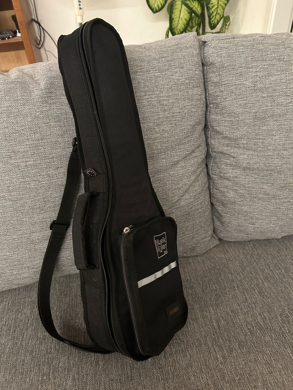 Strumenti musicali: Ukulele mit Hülle – Nuovo (secondo la descrizione) da Wabern venduto da belka72 2