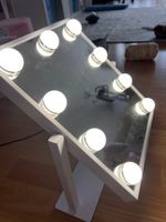 Schminkspiegel mit LED-Beleuchtung weiss, guter Zustand