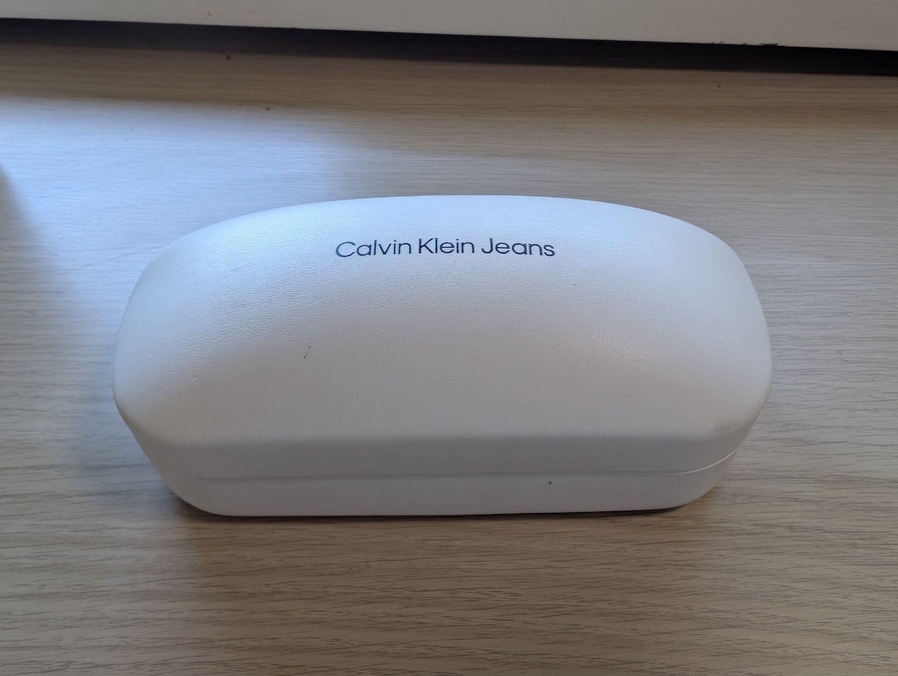 Lunettes & Verres: Calvin Klein Jeans CKJ23605S – D'occasion à Zürich par den_wg6w 1