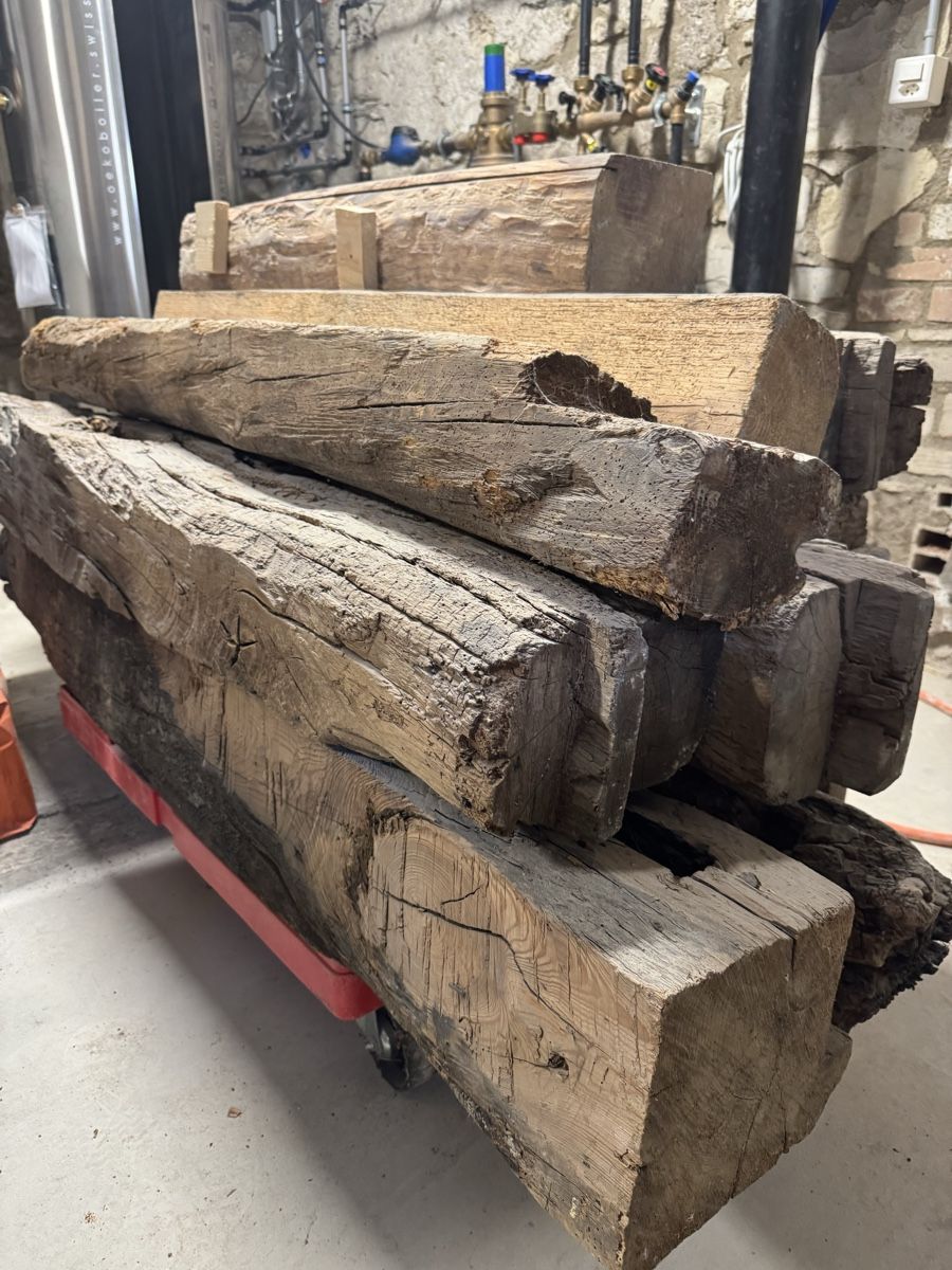 Articles en bois: Alte Eichenbalken – D'occasion à Siblingen par Gugi-xx