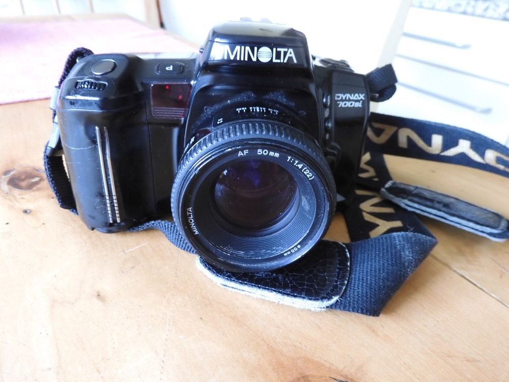 Minolta Dynax 700si analog Kamera mit Autofokus | Kaufen auf Ricardo