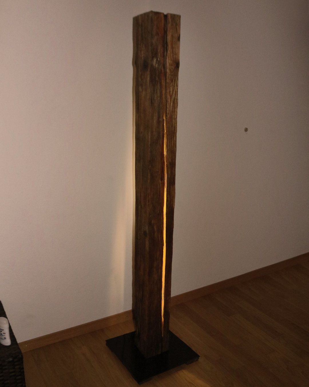 Lampade: Stehlampe aus Holz Rustik - Custom Lampe – Nuovo e nell'imballaggio originale da Zürich venduto da Miki_Schreiner 5
