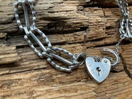 Antikes Armband in SS mit sehr originellem Verschluss