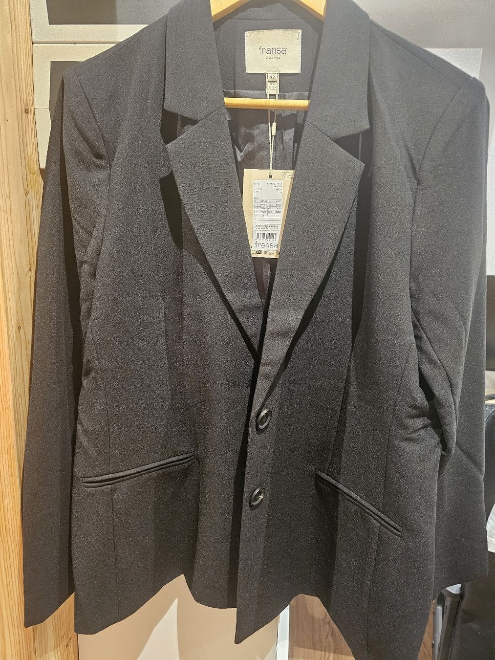 Giacche: Zwei nagelneue Blazer – Nuovo e nell'imballaggio originale da Mörel venduto da camasaro