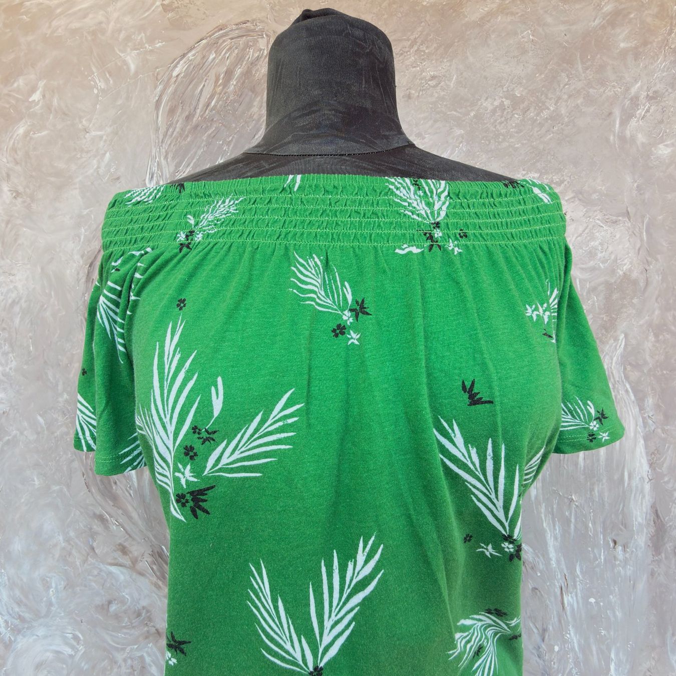H&M Top: Top Bardot H&M Vert Tropical Coton, H&M – Usato da Thônex venduto da Suisse.Shopping 2