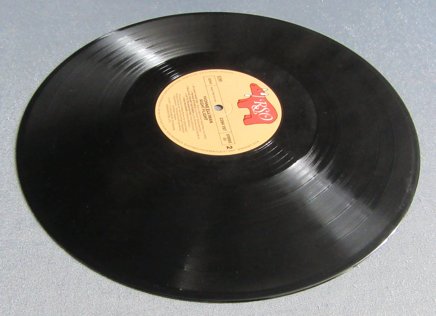 Dischi in vinile: LP - Yvonne Elliman - Night Flight - ab CHF 4.00 – Usato da Auenstein venduto da Padabimbim 4