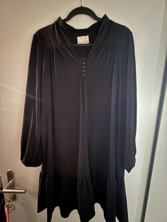 Elegantes schwarzes Kleid Gr. 42 👗