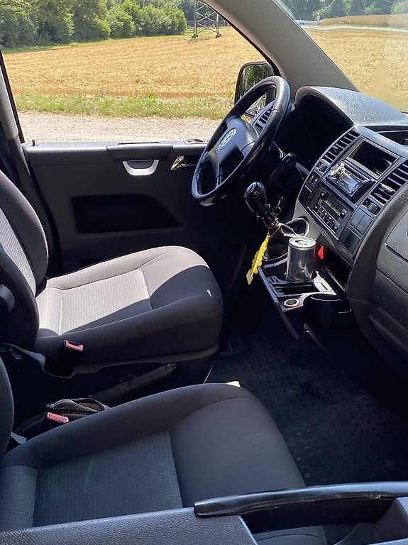 VW Automobili: VW T5 Caravelle BICOLOR 2.5 TDI – Usato da Oftringen venduto da Boxerbravo 3